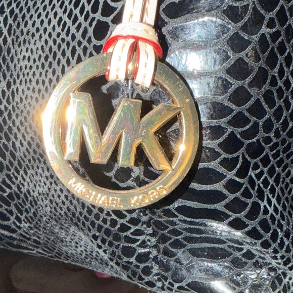 MICHAEL Michael Kors Black Snake Print Tote with Beige Straps - Picture 3 of 14